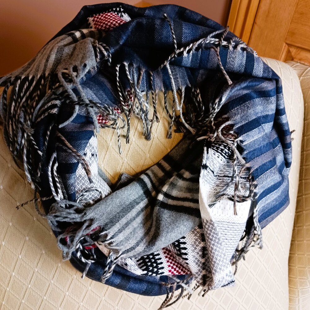 Winter Greys 3 Scarf set warm cozy soft NEW